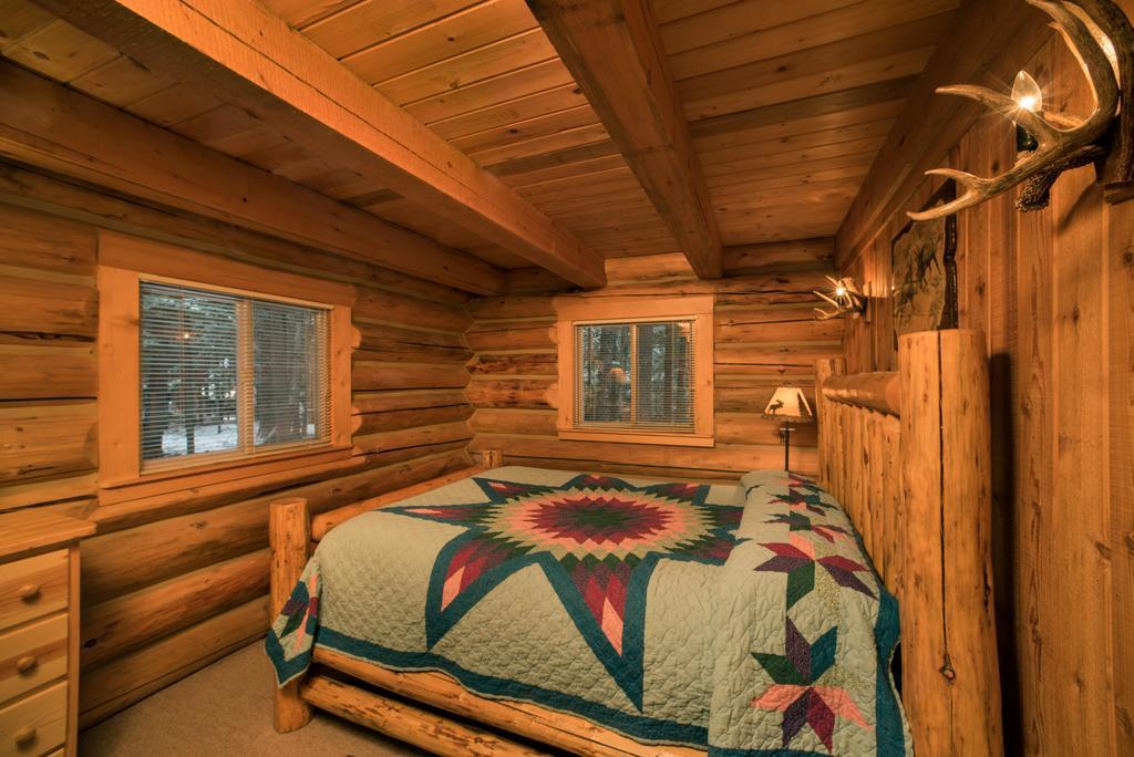 Western Pleasure Guest Ranch Sandpoint Exteriör bild