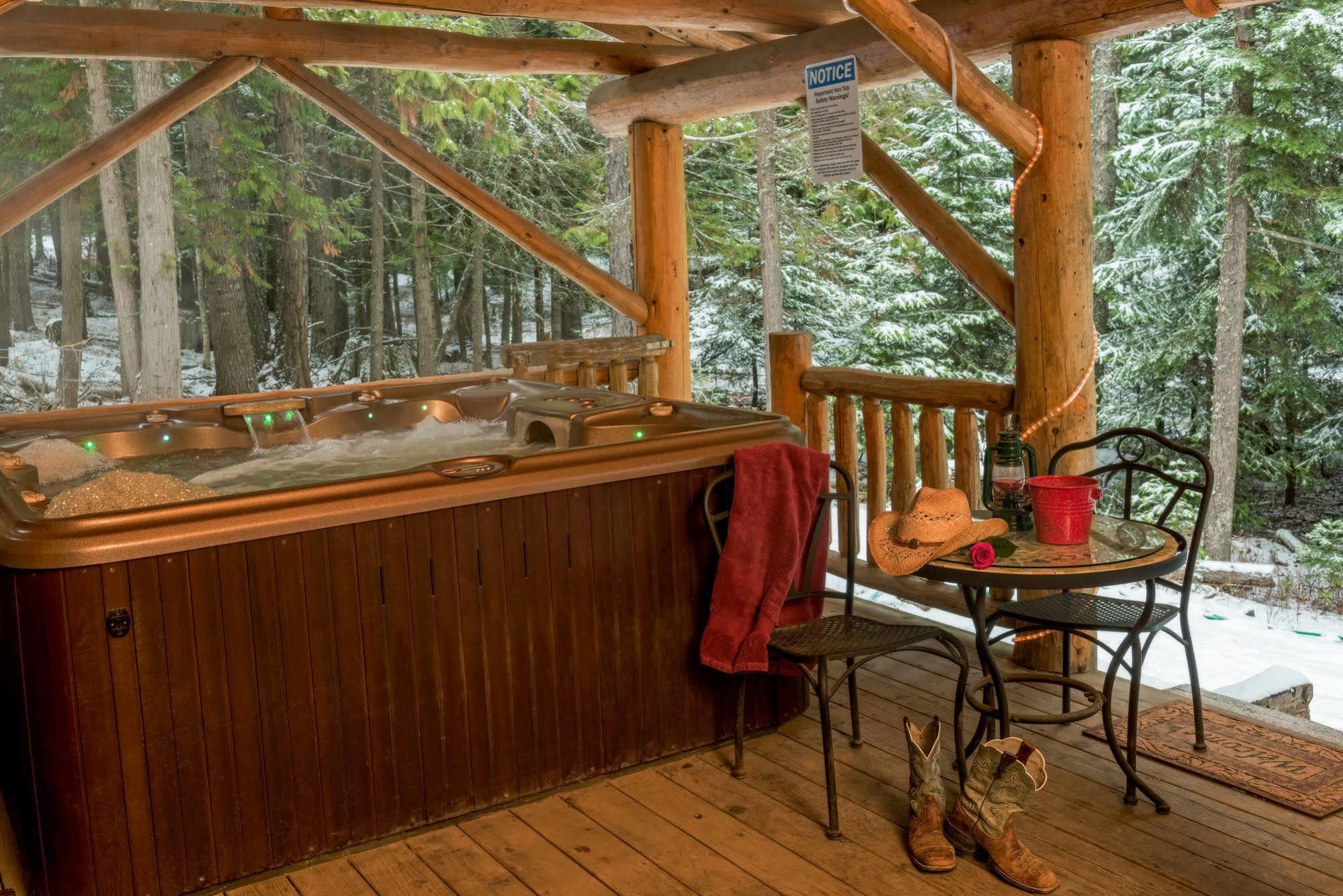 Western Pleasure Guest Ranch Sandpoint Exteriör bild