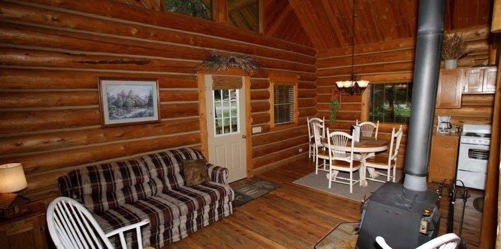 Western Pleasure Guest Ranch Sandpoint Exteriör bild