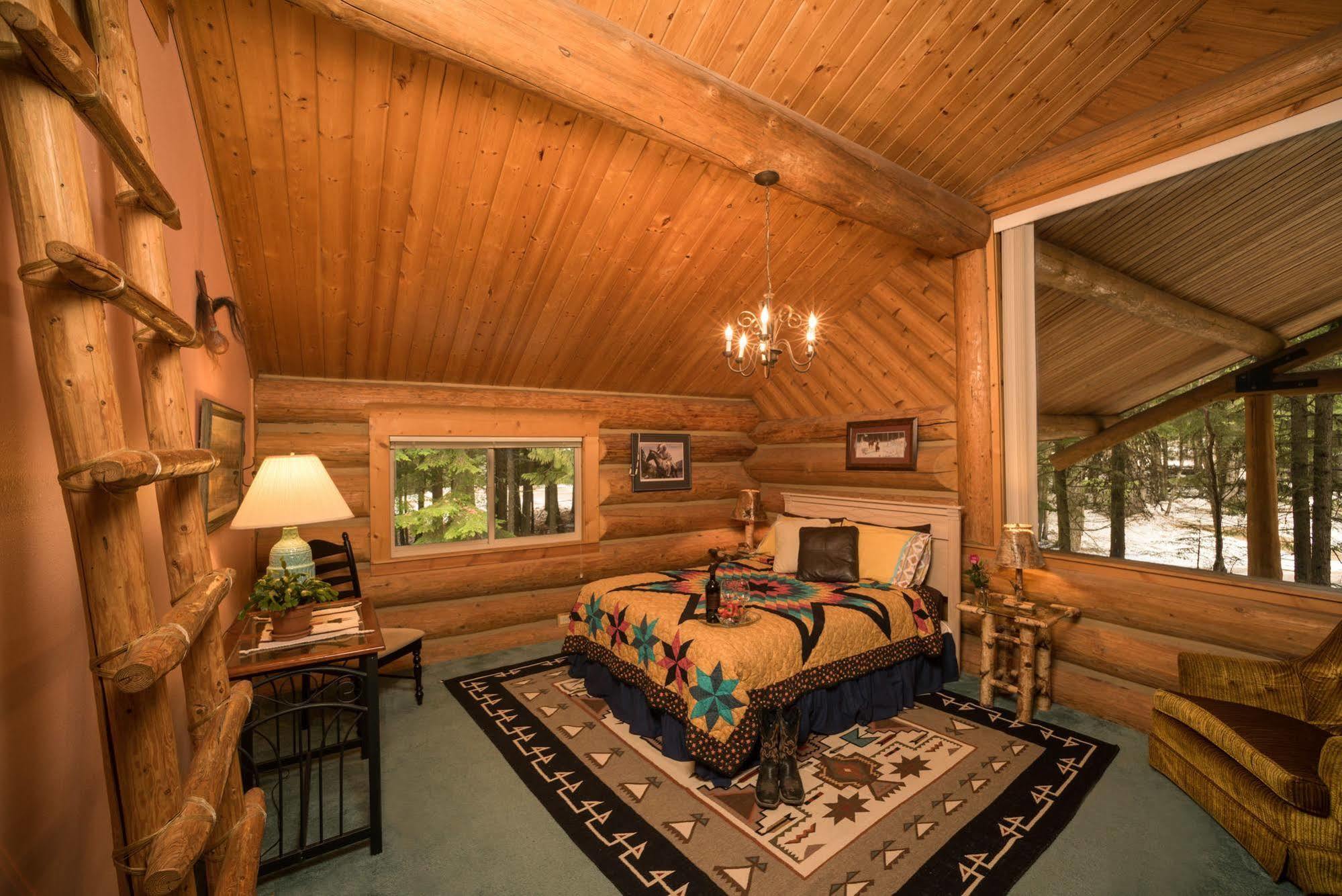 Western Pleasure Guest Ranch Sandpoint Exteriör bild